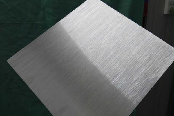 關(guān)于鋁板折彎開裂的四個(gè)注意點(diǎn)(圖1)